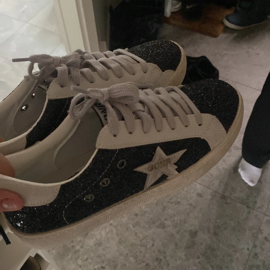 Golden goose liknande skor