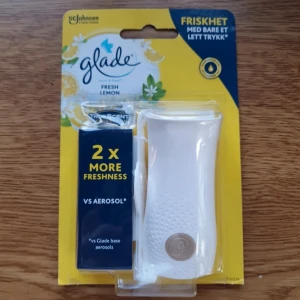 Glade touch & fresh  - Oöppnad förpackning. Doft fresh lemon. 🍋
