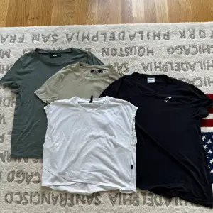 4 par tröjor, säljer det som en paket alla tröjor är i storlek M. Säljer pga den inte kommer till användning 
