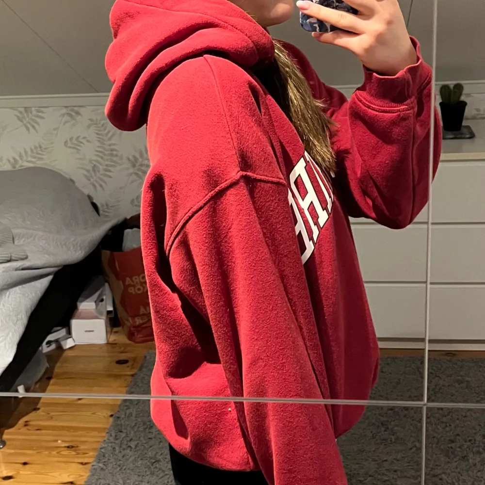 Gosig hoodie, storlek S, inga tecken på användning . Hoodies.