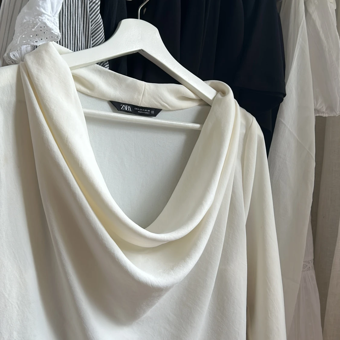 Vit elegant tröja - 90