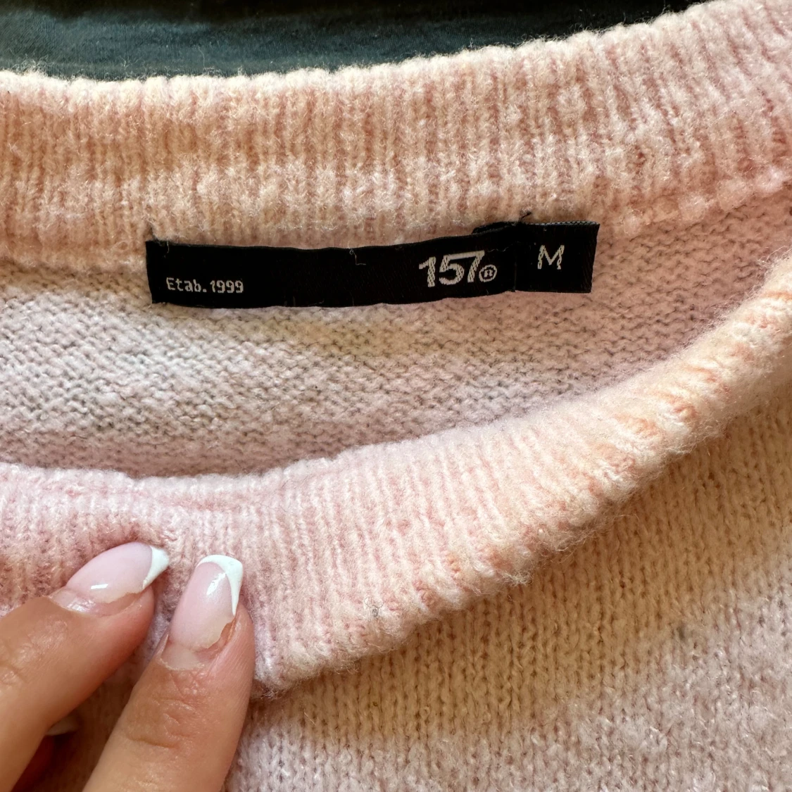 Stickad tröja  - 91