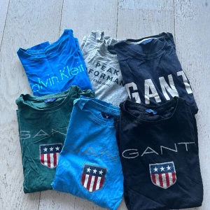 Märkes T-shirts - Bra skick,   100 kr st, bättre pris vid köp av alla