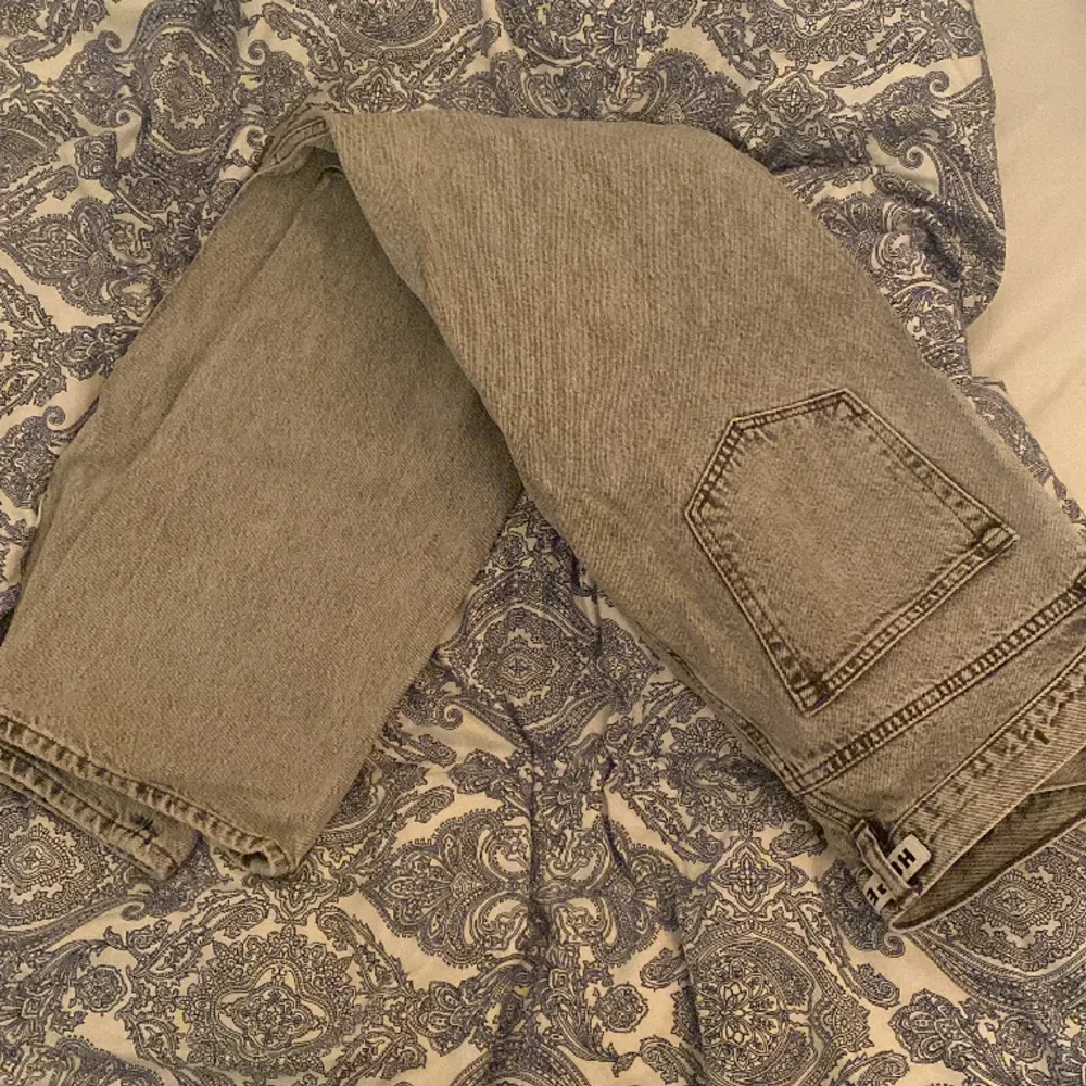 Gråa Hope rush jeans storlek 32, nypris 1900. Inga defekter . Jeans & Byxor.