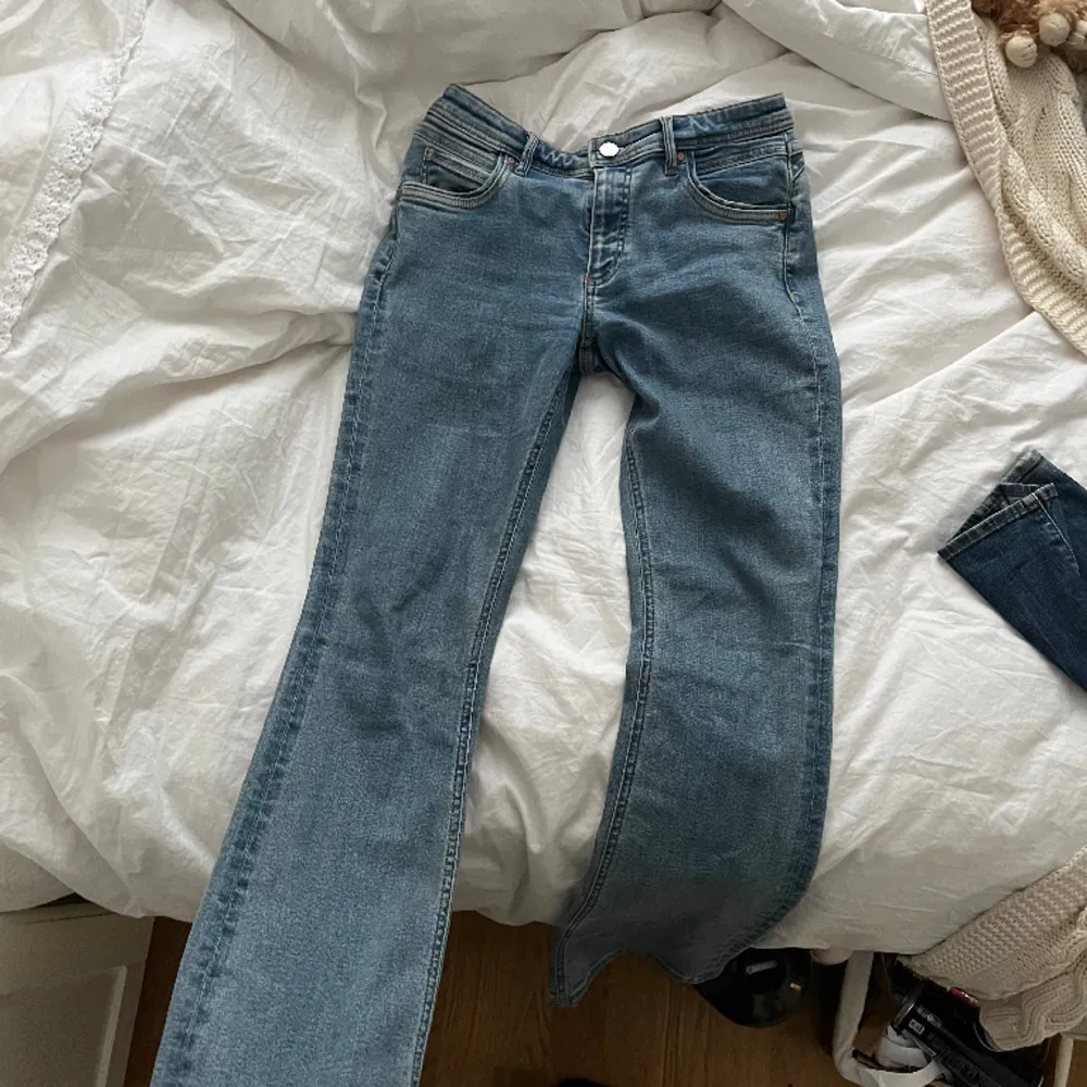 Jeans från marco polo, lågmidjade bootcut. Jeans & Byxor.