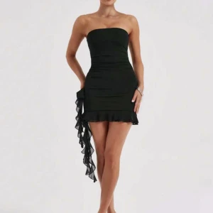 Klänning  - Oanvänd 