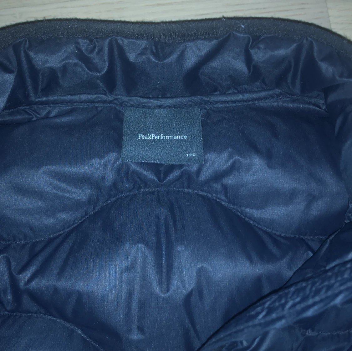 Peak performance väst  - 90