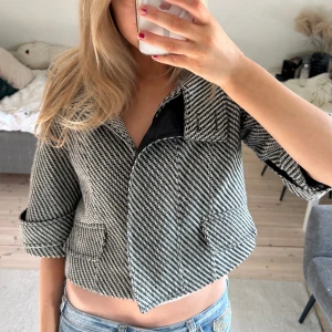 Trekvartsärmad jacka - Perfekt till våren🔥