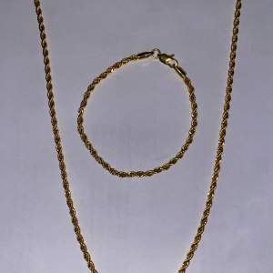 Guld cordell halsband och armband. Halsband 50cm & armband 20cm