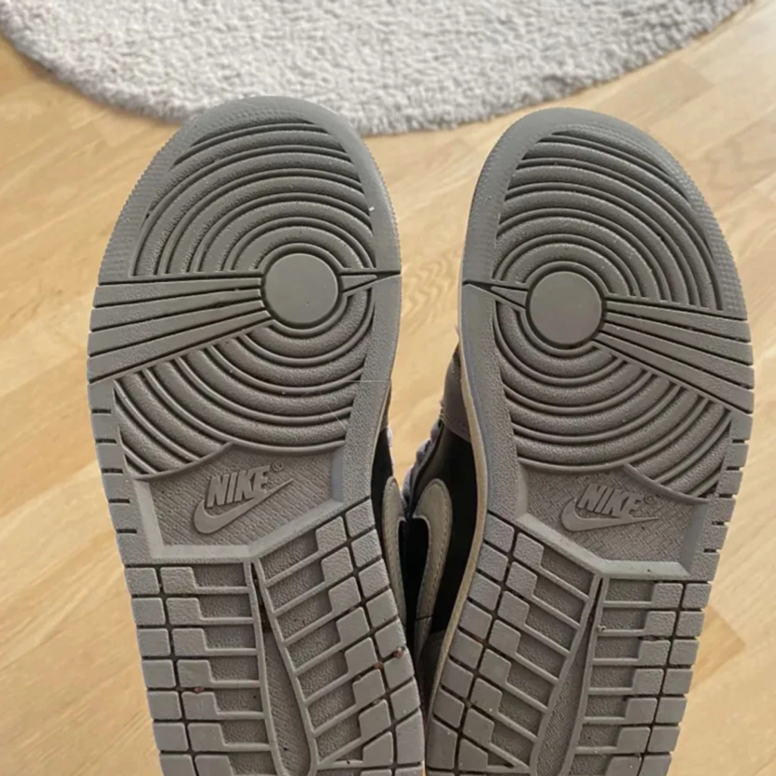 Jordans strl 36.5 - 91