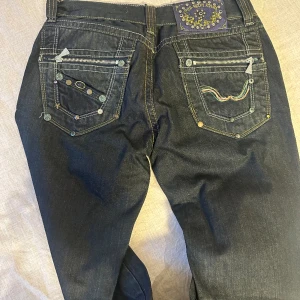 Miss 60 vintage jeans - Lågmidje jeans från märket miss 60 
