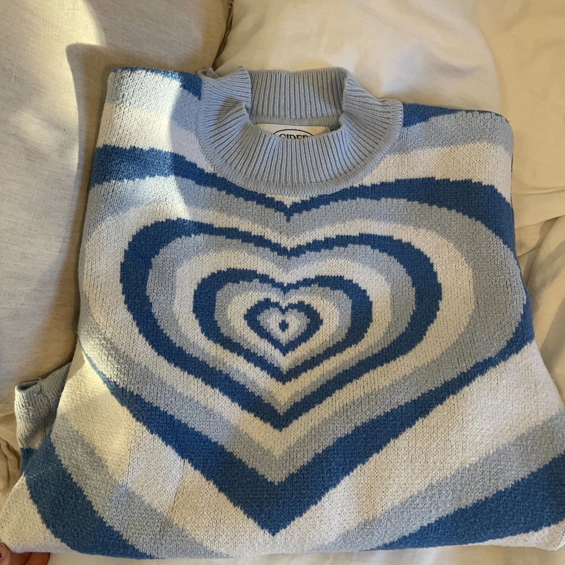 Stickad tröja  - 90