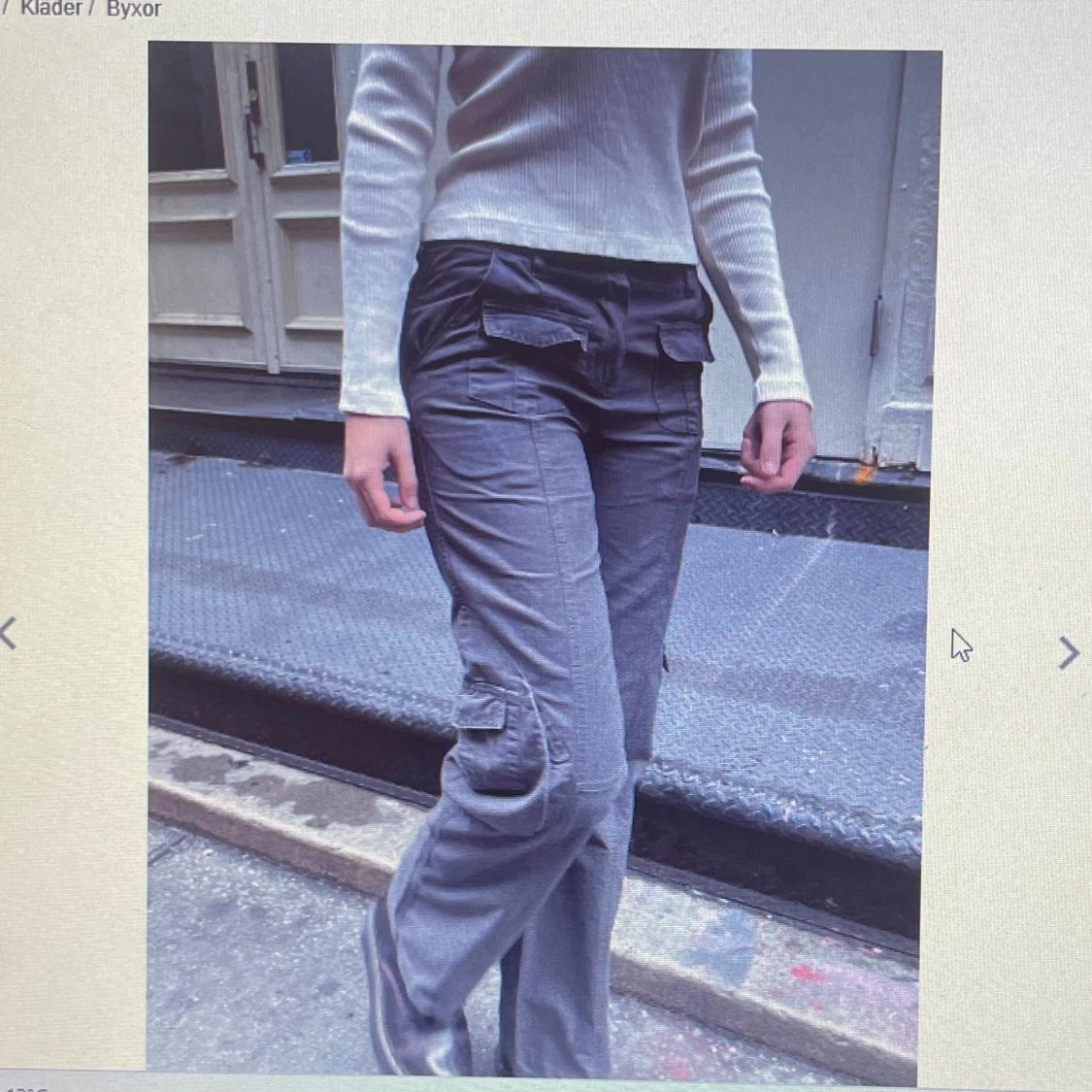 Brandy Melville Kim Cargo Byxor