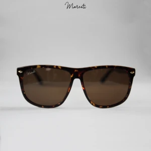 Golden hour - Beställningar sker här, marceti.shop   Skulle du ha några frågor om produkten eller vill att vi ska skicka bilder så är det bara att skicka ett dm här på plick eller på tiktok🤩