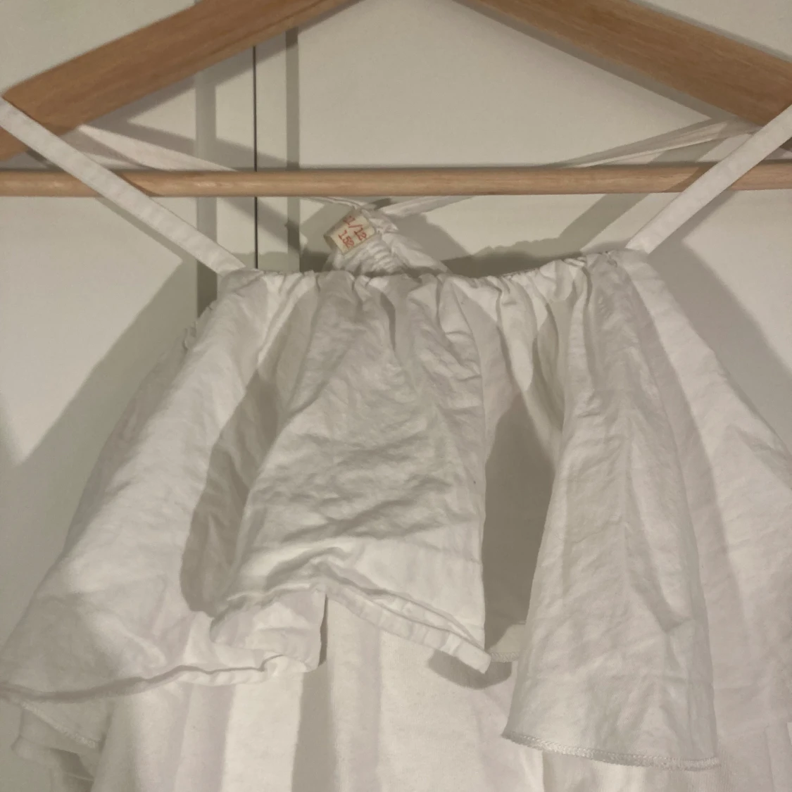 White frilled summer top - 90