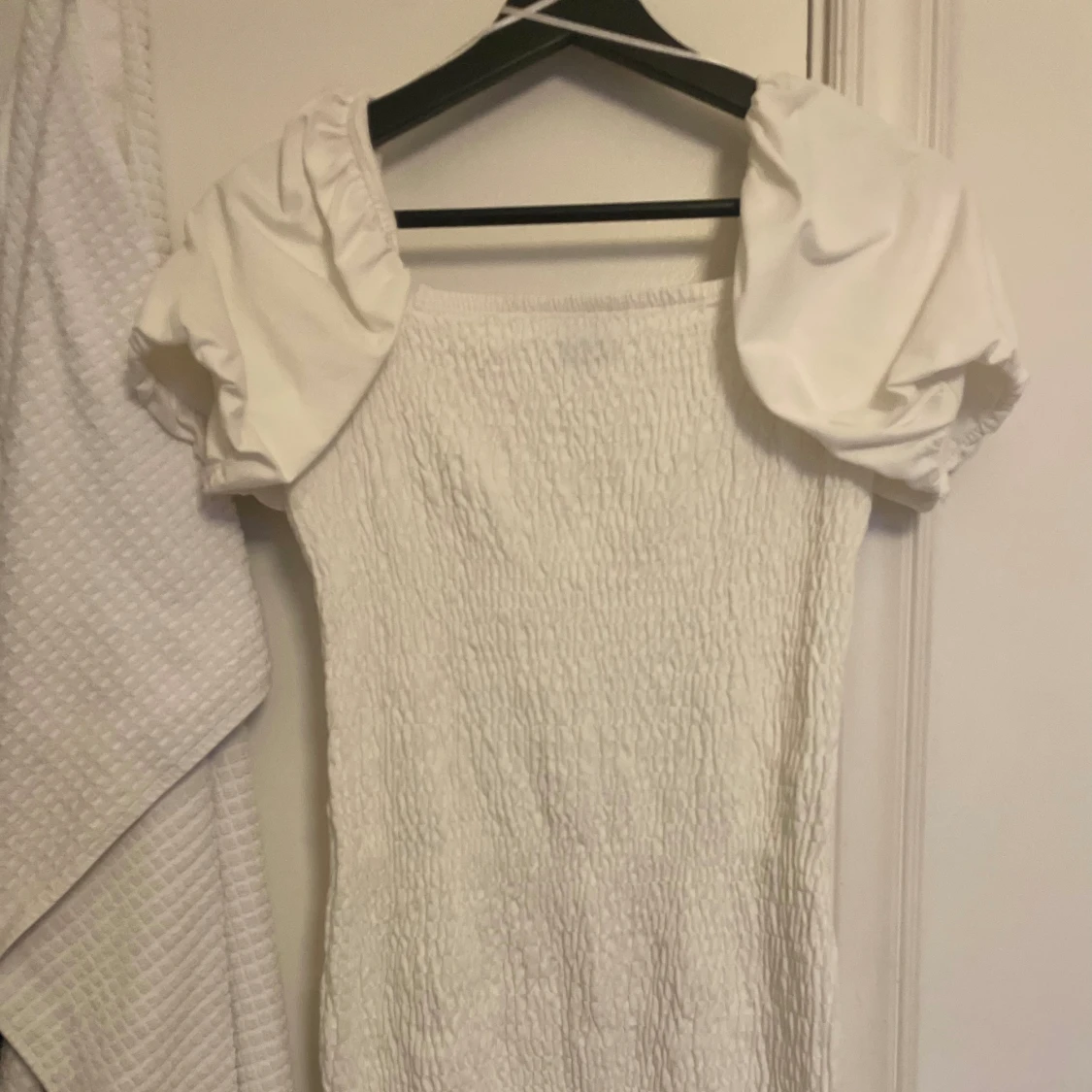 Vit kort klänning - 90