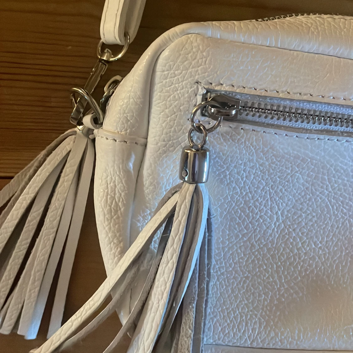 Äkta läder handväska  - 90