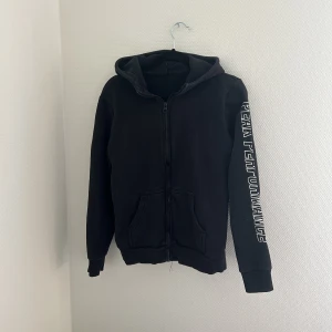 Kofta - Peak performance kofta i bra skick