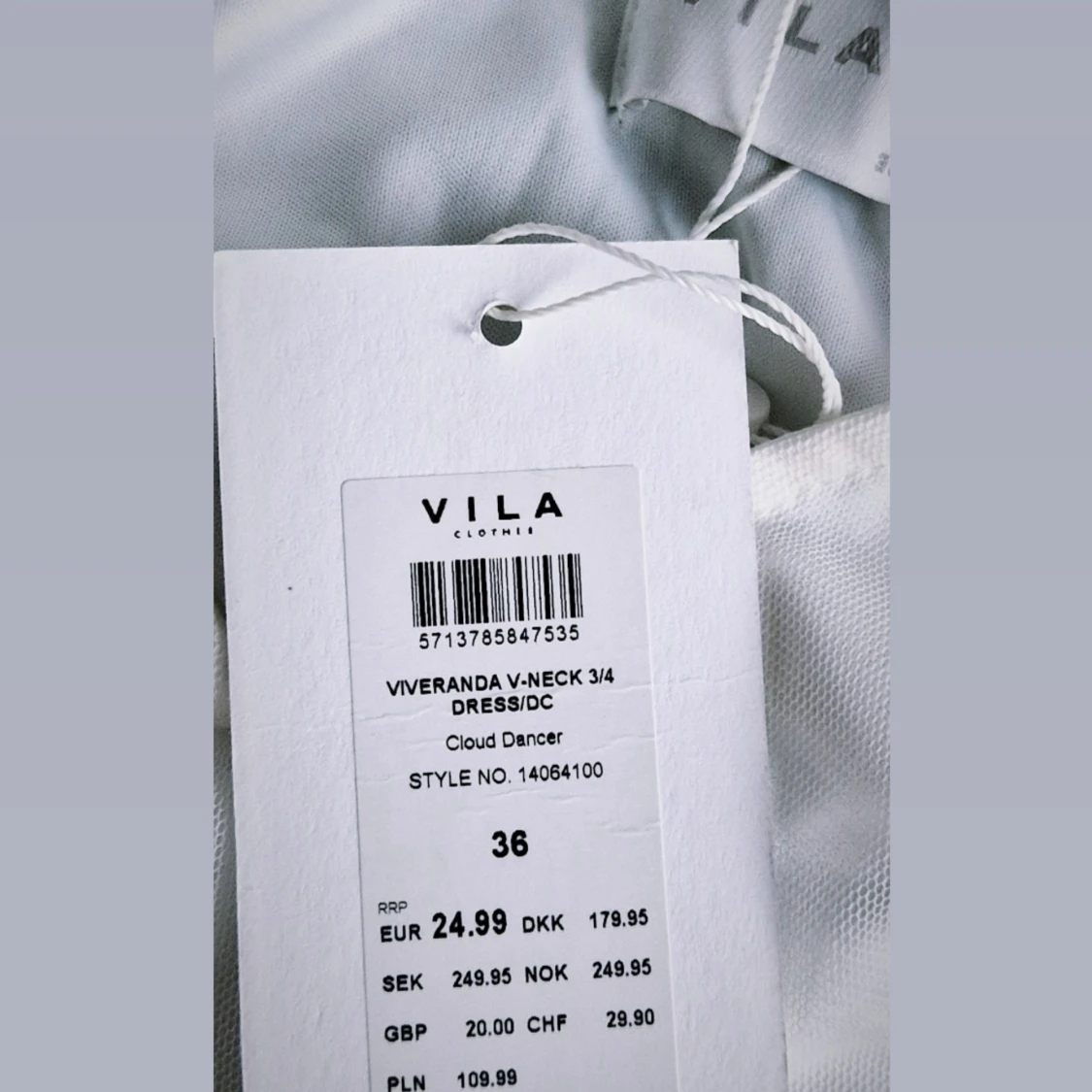 VILA VIVERENDA V-NECK DRESS - 92