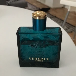 Versace Eros - 90 ml kvar