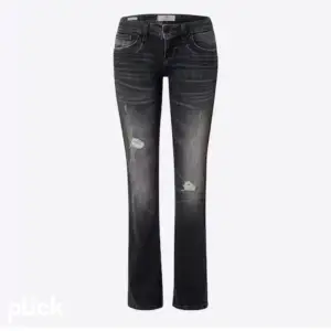 söker någon av dessa jeans i 25/30, 25/32 eller 25/34 , ltb valerie i någon svart eller mörkgrå färg