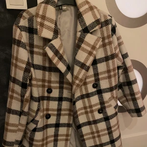 Jacka  - Oversized jacka från hm st 36 