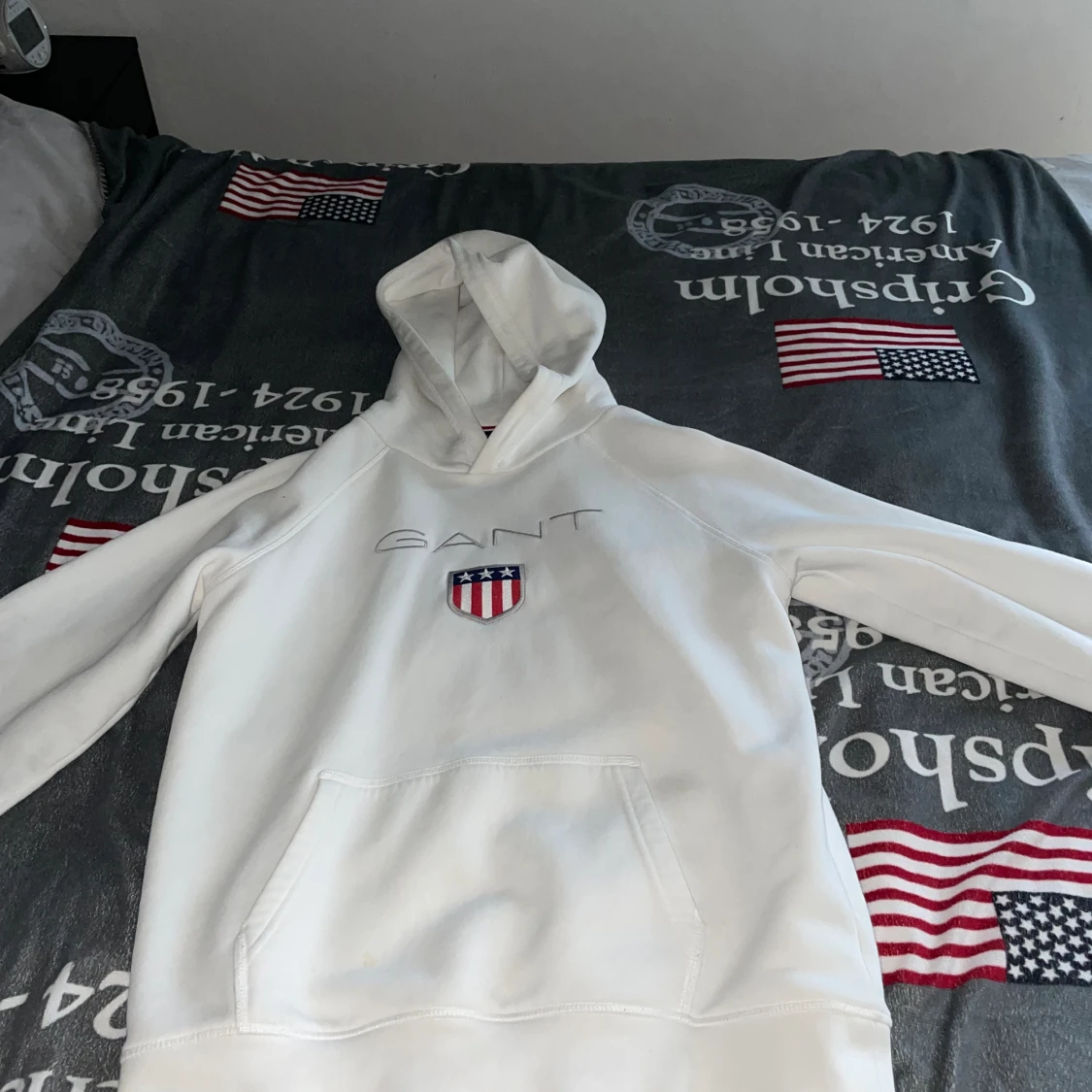 Säljer nu min Gant tröja. Bra skick 10av10.