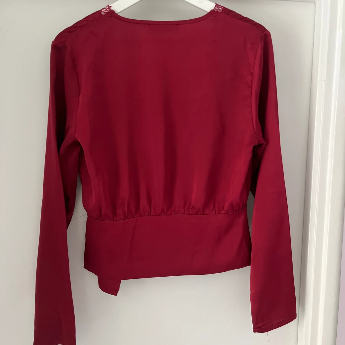 Oanvänd blus från Missguided  - 92