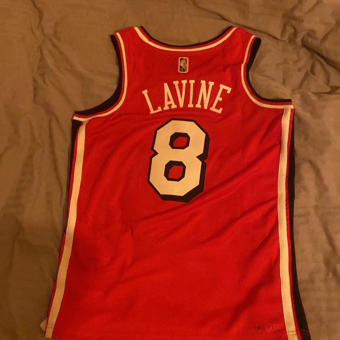 Zach Lavine basketlinne 75 Year Anniversary Edition