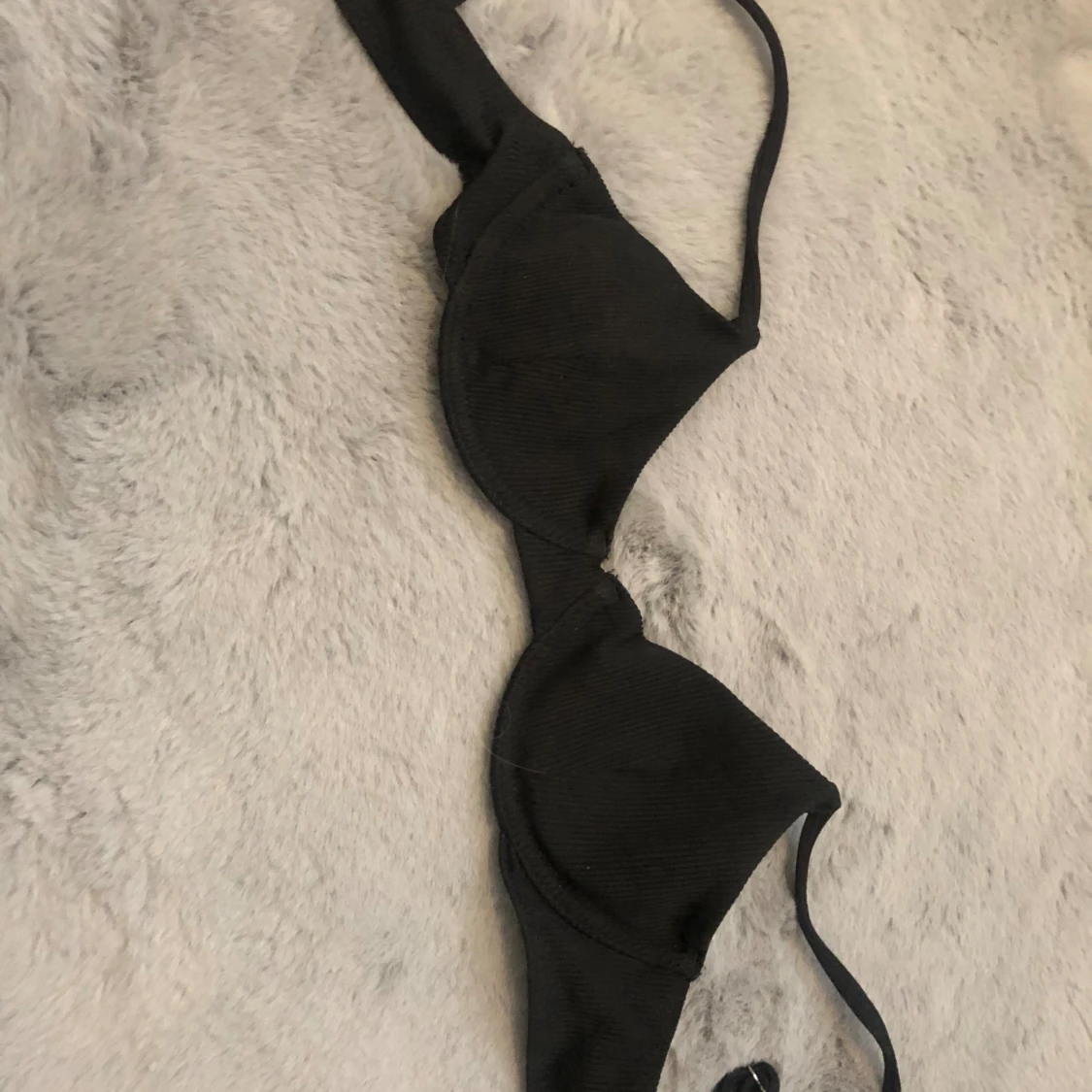 Svart bikinitopp 