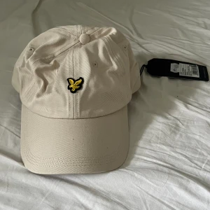 Helt ny Lyle & Scott keps  - Helt ny Lyle & Scott keps aldrig andvänd