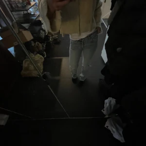 Zara jeans  - Mid Rise zara jeans storlek 34 