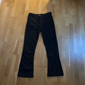 Maison Margiela flares - Maison margiela flared strlk L - dm för bilder/mått - bra skick - skicka gärna bud