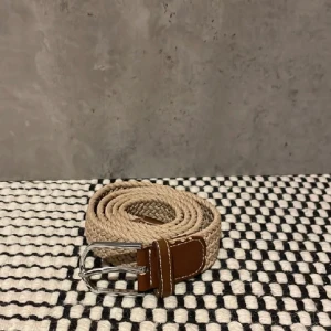 Flätat skärp - Väldigt fint skick, använt 2-3 gånger 