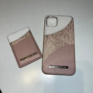Skal ideal of sweden - Iphone 11 pro max/iPhone xs max skal med tillhörande korthållare. 