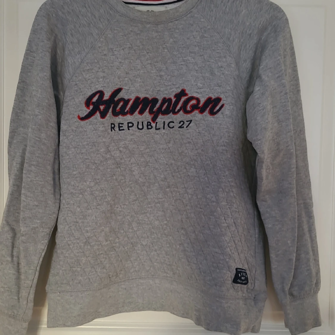 Hampton Republic 27