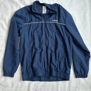 Adidas - Vintage adidas blå jacka 