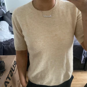 Beige stickad tröja 💓 - Superfin beige stickad tröja💓