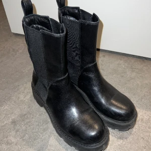 Vagabond boots - Sparsamt använda boots från vagabond. Nypris 1600