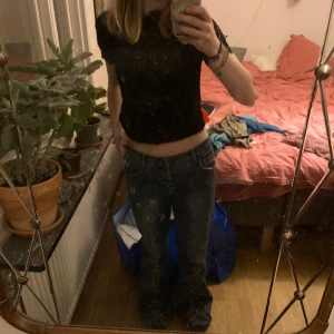 Zara topp - Zara topp från trafaluc kollektionen. Toppen är i spets🫶