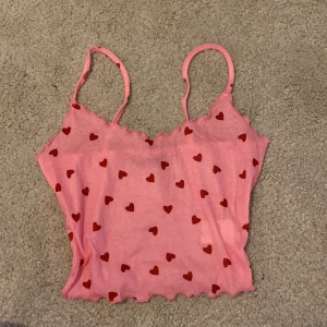 Linne - Sött linne i storlek XS 💗 aldrig använt!