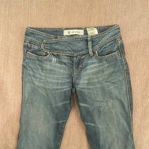 Lågmidjade jeans - Intressekoll på dessa då de börjar bli lite små💗