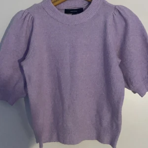 Stickad try - En lilla jätte gullig stickad tröja från VERO Moda i bra skick💗
