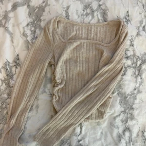 Mjuk tröja - Tröja köpt på secondhand men är i bra skick! 