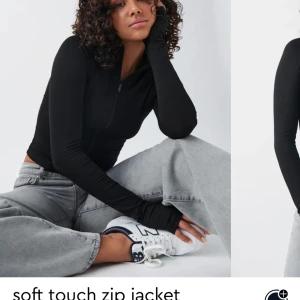 Träningströja - Jättesnygg och trendig tröja. Dupe på lulu lemon💕  Aldrig använd då jag köpte en annan ist💕 köpare står för hela frakten. Kostar 359 ny, mitt pris är 320 men går att diskutera