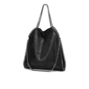 Stella McCartney liknande väska - Säljer min liknande Stella McCartney väska då jag köpt en ny och den inte kommer till användning, inte alls sliten, jätte fräsch och snygg!💓😍🤩