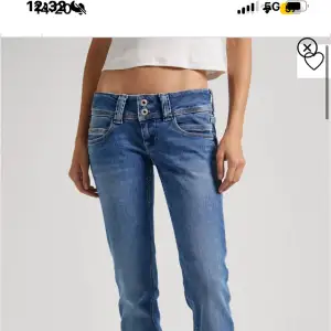Säljer dessa superfina pepe jeans, storlek 25/34❤️