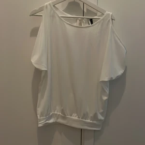Topp storlek xs  - Ny aldrig använd 