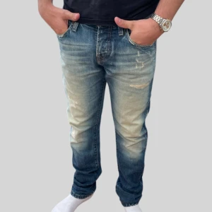 Jeans scotch & soda - Säljer dessa riktigt feta jeansen i från de kända märken scotch & soda som gör riktigt kvalitativa jeans och kläder. Vid frågor och funderingar skriv gärna! 