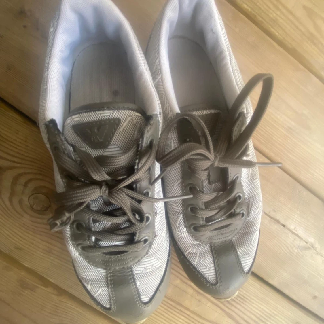         Äkta EA7/ Armani skor  - 90